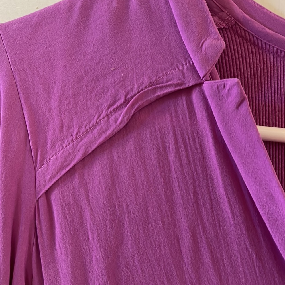 Button down, top - Picture 2 of 9